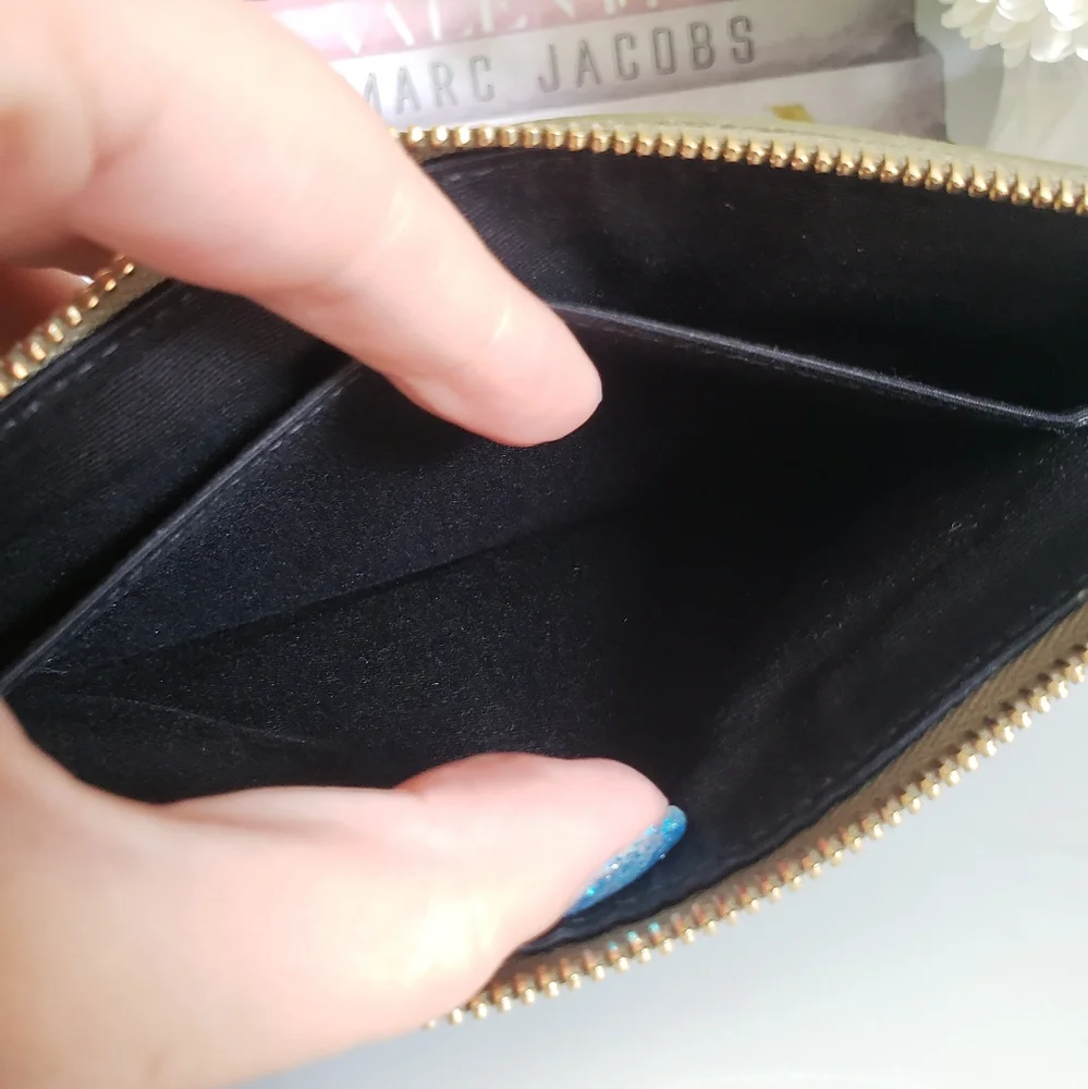 Authentic Pre-owned Yves Saint Laurent Grain De Poudre Bill Pouch Clutch - Picture 9 of 13